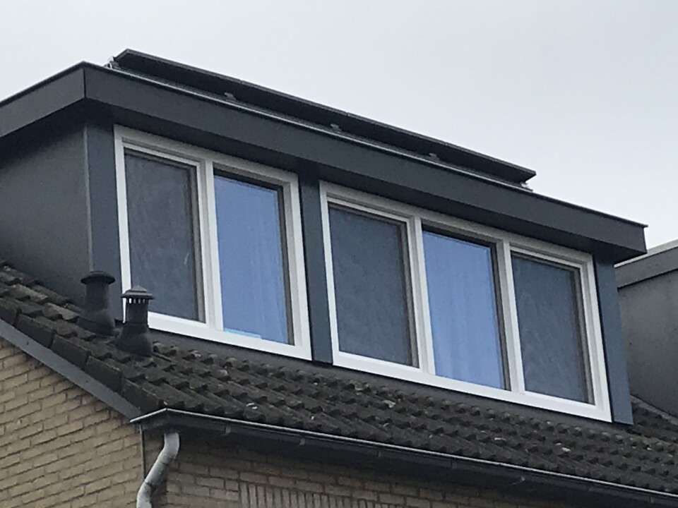 Dakkapel met zonnepanelen Oudenbosch